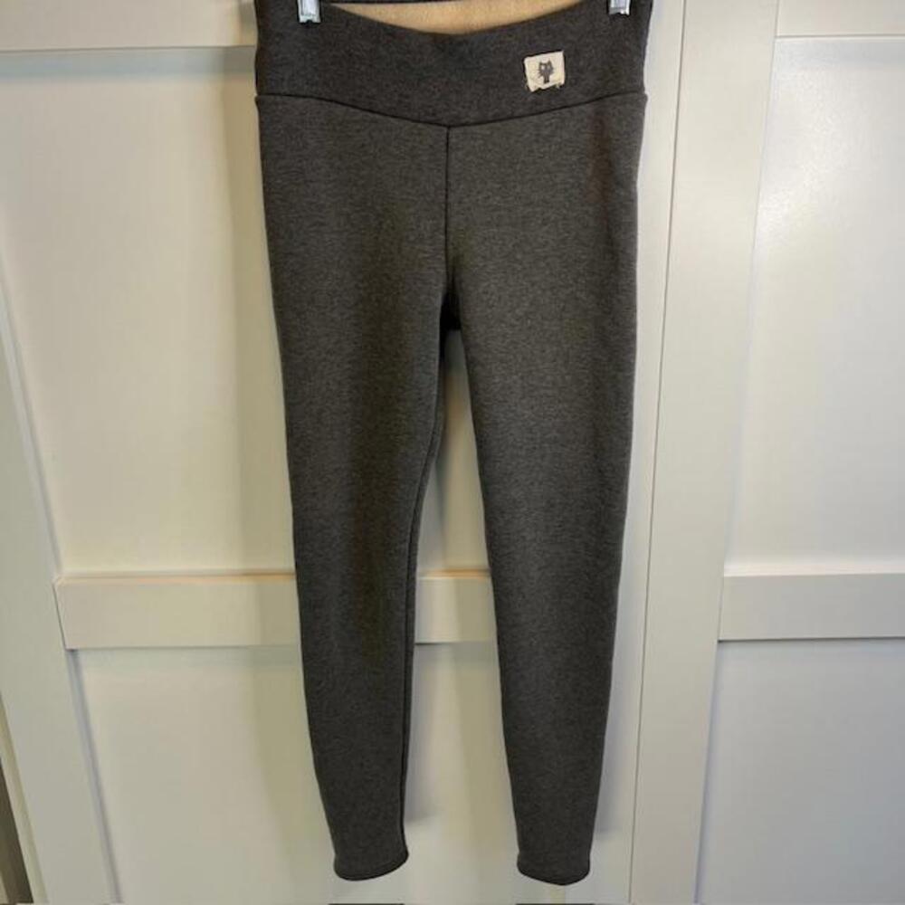 Cozy Gray Leggings with Cat Logo